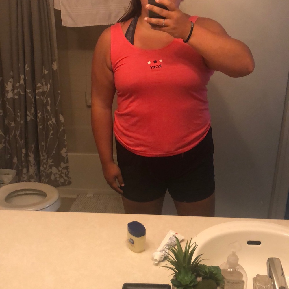 Roxy tank top